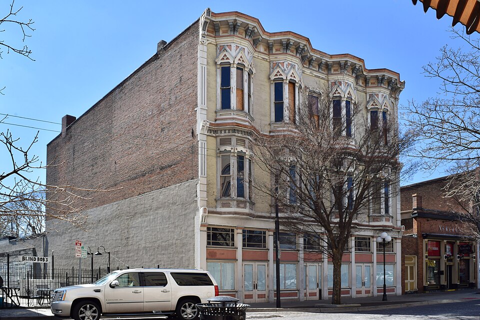 The Oregon District: History and Identity in Dayton, Ohio
